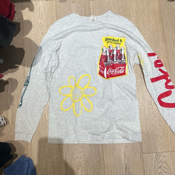 Pacsun Graphic Tee - Picture 1 of 4